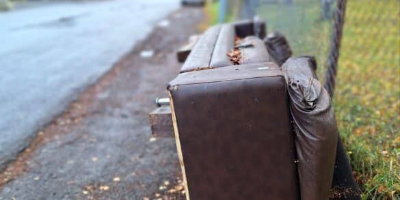 Henting-av-gamle-møbler