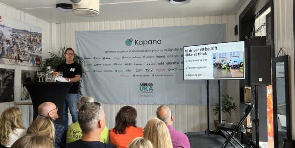 Daglig leder Hans gjør seg pitcher Medarbeiderne på Arendalsuka 2026 for Arbeidsgiverprisen